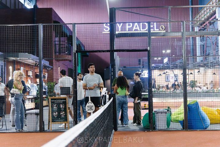Guests at the court entrance on opening night